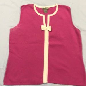 Designers sleeveless top